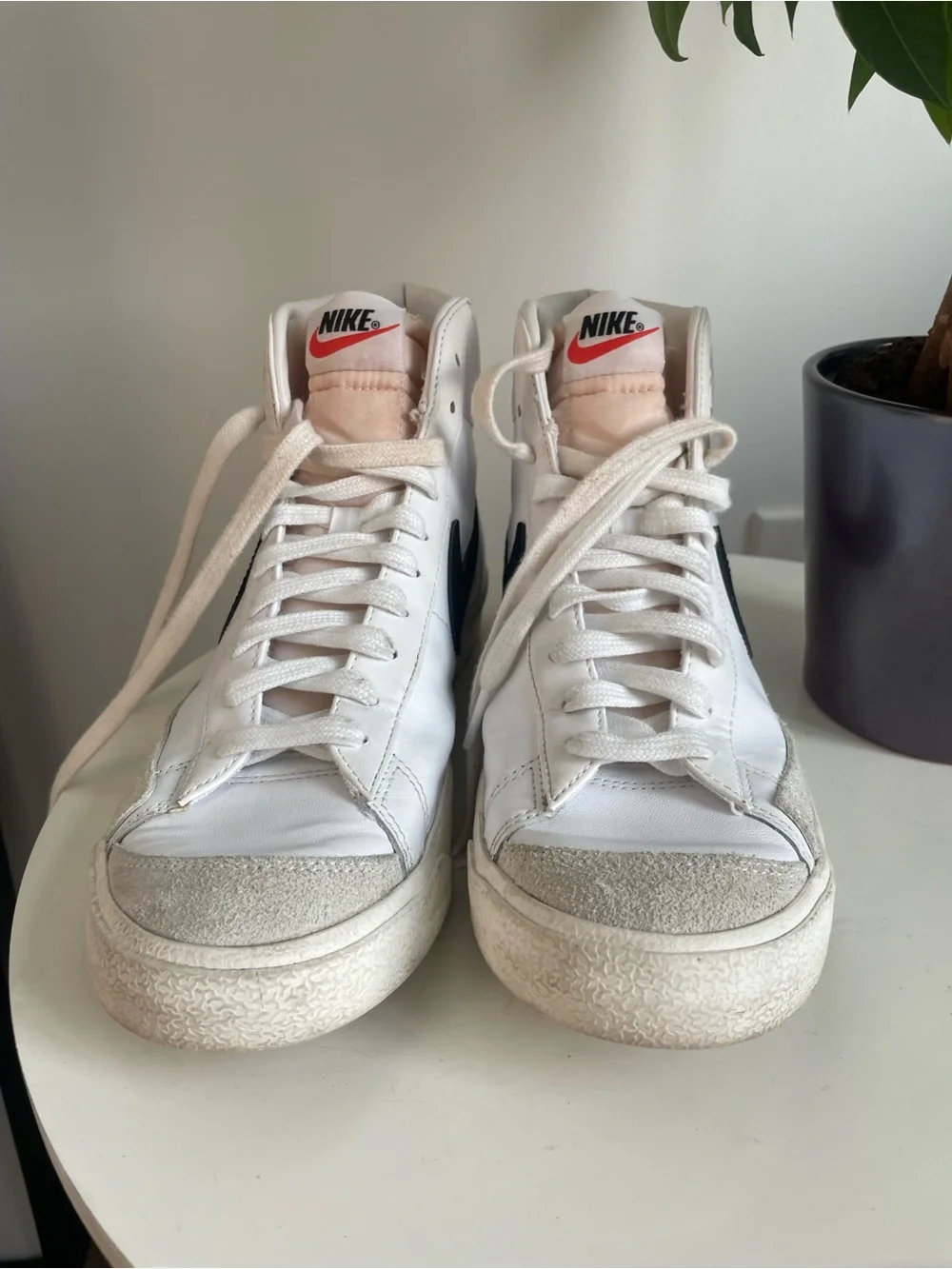 Women Size 9.5 Nike Blazer Mid '77 Vintage Shoes White Black